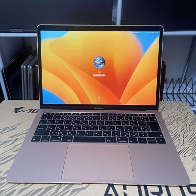 Macbook Air 2019 màu gold