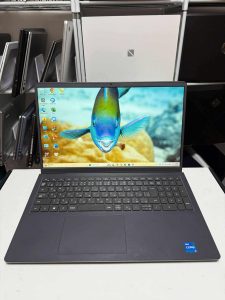 2021 vostro 15 3510  INTEL CORE I5 1135G7 ,RAM 8gb ,256gb , 15.6in FHD IPS