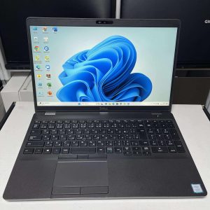 DELL Latitude 5500 i5-8250U (~3.60Ghz) / 15.6 in HD grafich 620 / RAM 8GB DDR4/ SSD 256GB m2