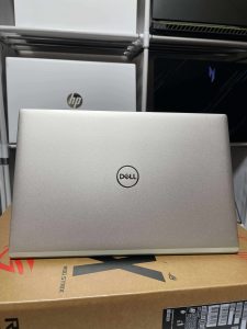 ultrabook Dell VOSTRO 13 5301 Core i5 8gb 256g 13.3im FHD IPS