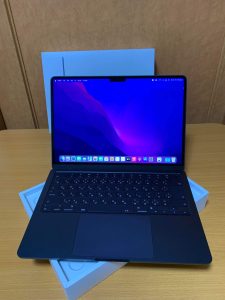 Macbook Air M2 2022 likew new 99.9% Fullbox
