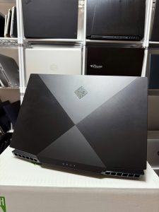Laptop HP OMEN 15 2020