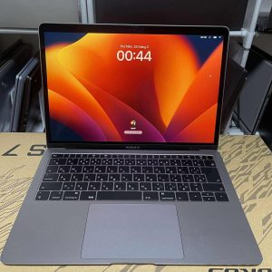 Macbook Air 2018 I5 8g 128g 13.3in rentina 2k