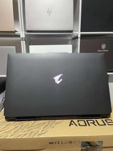 Gigabyte aorus 17 XE4 2023 Core i7-12700H 20CUPs / Ram 16GB / SSD 2TB / Ndivia RTX 3070ti 8gb / 17.3 in FHD , IPS , 360Hz