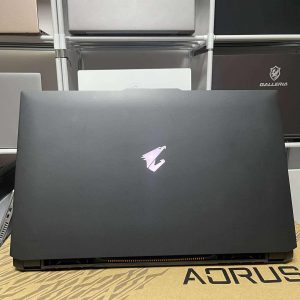 Gigabyte aorus 17 XE4 2023 Core i7-12700H 20CUPs / Ram 16GB / SSD 2TB / Ndivia RTX 3070ti 8gb / 17.3 in FHD , IPS , 360Hz
