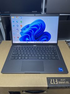 LATITUDE 7330 2023 i5-1245U RAM 16GB /SSD 512GB / 13.3 FHD 100%sRGB IPS / Iris® Xe Graphics