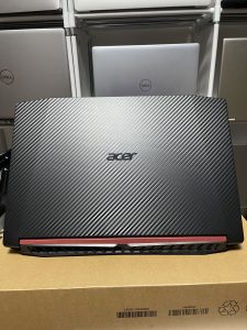 ACER NITRO 5 2019 i7 16g 256g+ 1tb 15.6in FHD 144hz gtx1050ti
