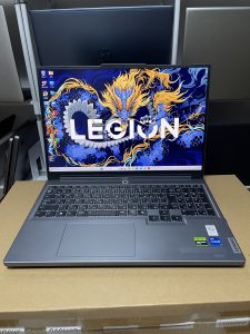 LENOVO LEGION 5 16IRX9 2024