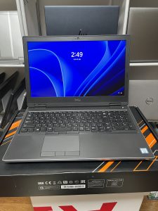 Dell Precision 7540 intel xeon(R) E2276M RAM 32GB SSD 256 T2000 / 15.6in FHD