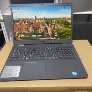 Dell VOSTRO 3500 / intel celeron 6305 / 15,6" FHD / Ram 8gb / SSD 256g