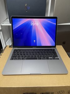 Macbook Pro 13 2020 I5 8gb 512g 13.3in